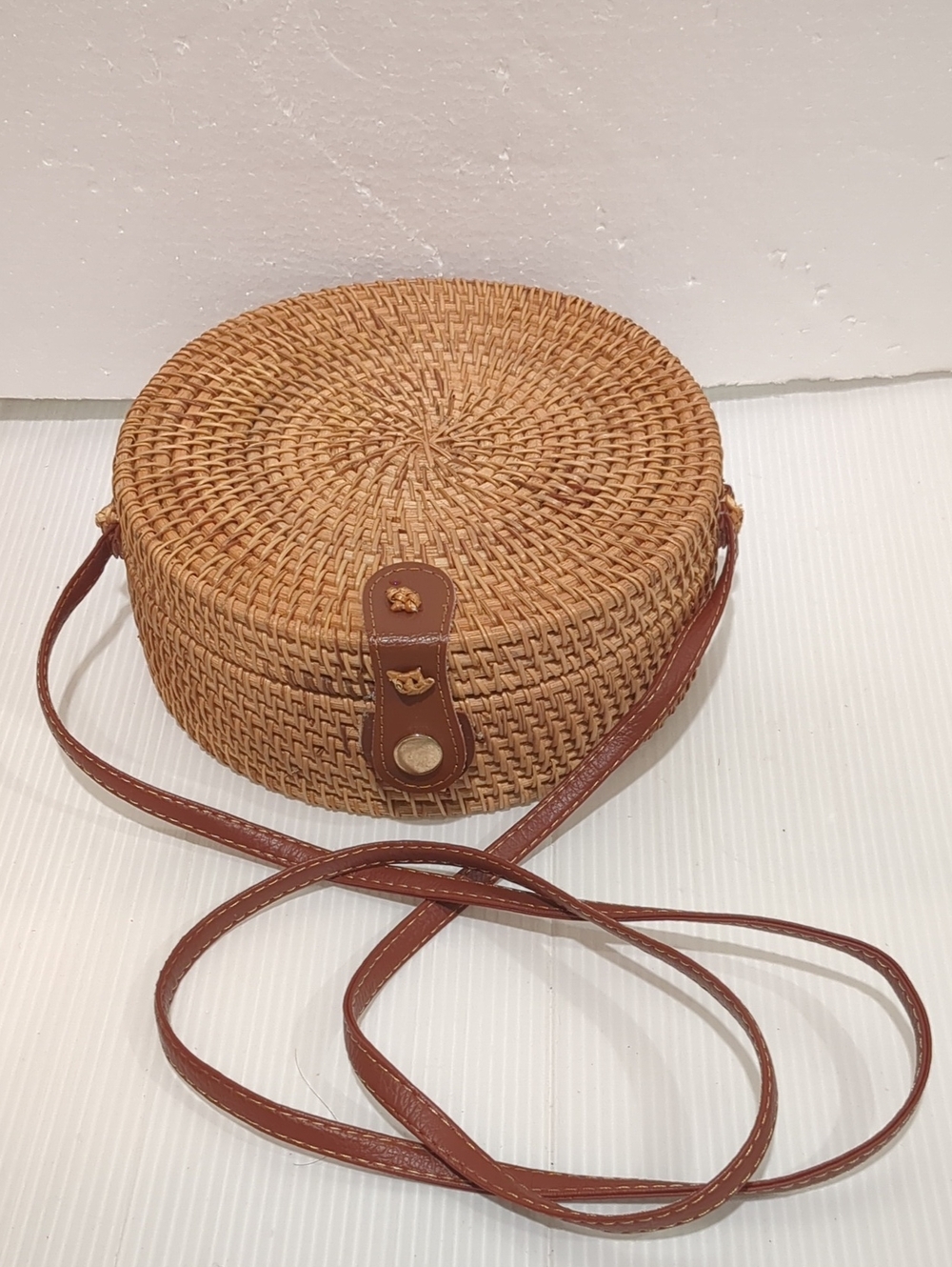 Traditional Round Handwoven Ata Grass Rattan Bag.